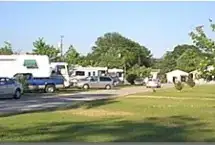 Photo showing Barnyard RV Park SC