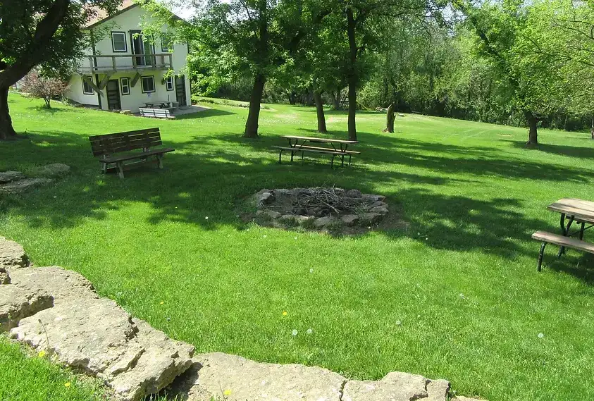 Vel Terra Ranch And Family Campground