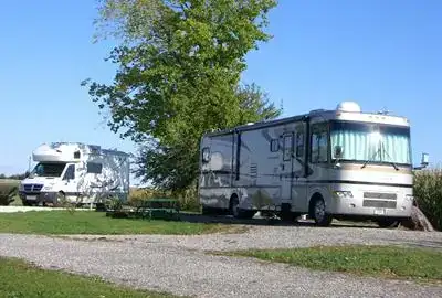 D & W Lake Camping & RV Park