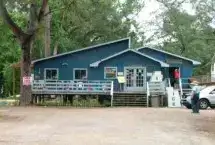 Photo showing Hidden Oaks Family Campground