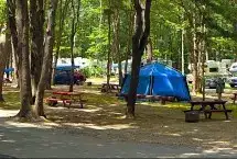 Photo showing Hid'n Pines Family Campground