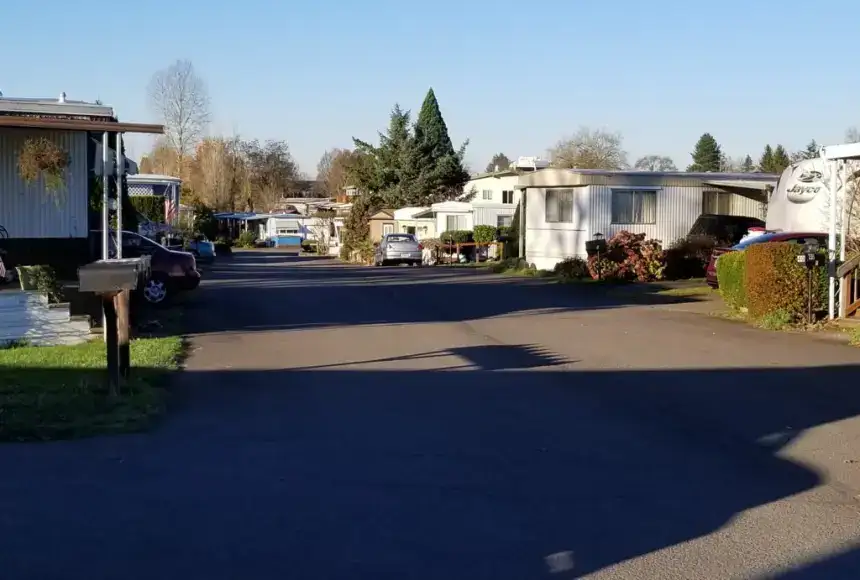 Mobile Home Corral RV Park