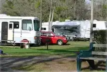 Photo showing Lake Aire RV Park