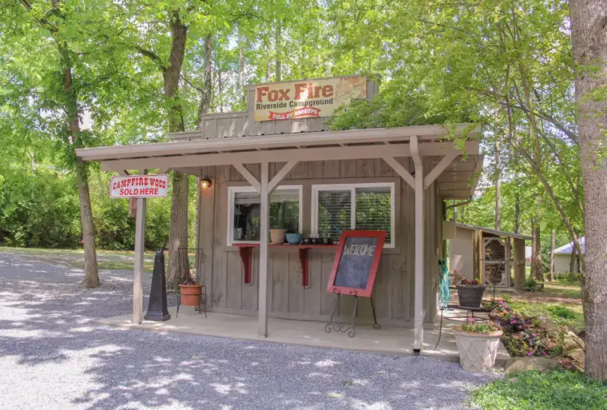 Fox Fire Camp & Canoe