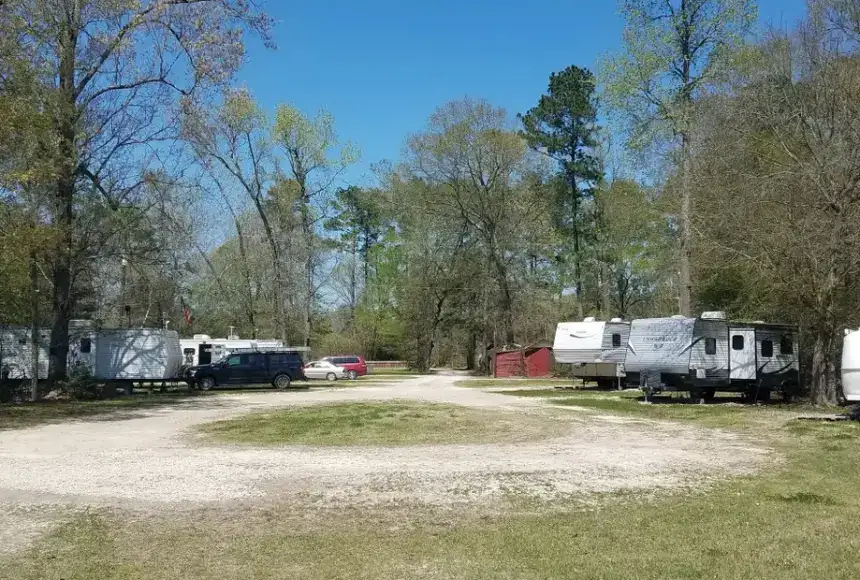Photo showing Brown Road RV Park