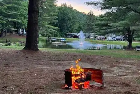 Pine Hollow Campground