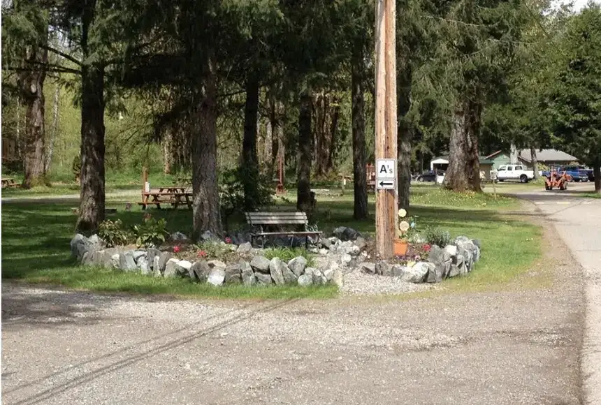 Photo showing Riverbend Campground