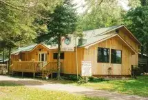 Photo showing Reel Livin' Resort & Campground