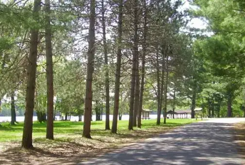 Lake Holcombe Lions Park